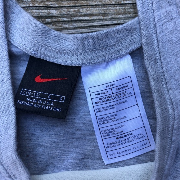 Nike Sports Bra - Picture 3 of 6